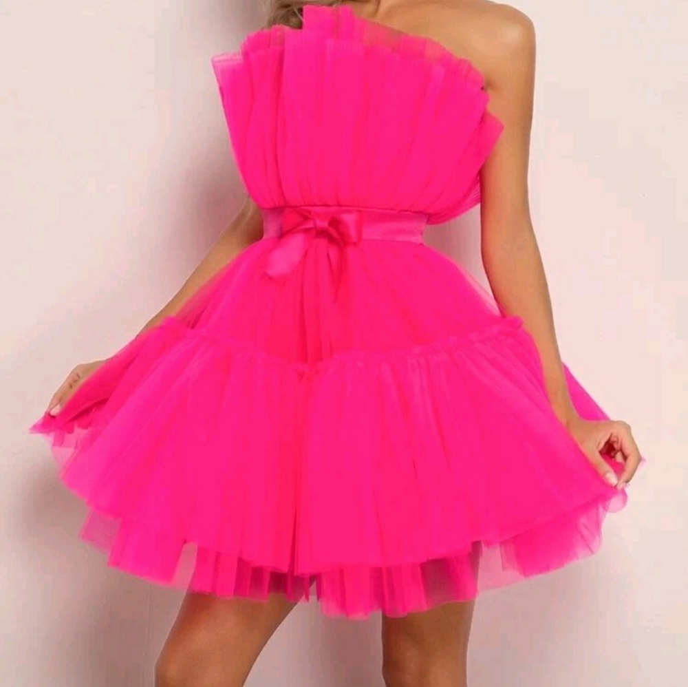 Pink dress